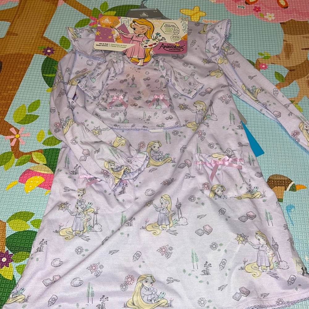 Rapunzel girl and doll sleep gown from Disney